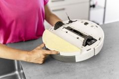 SAUGROBOTER MIT WISCHFUNKTION RCV 5