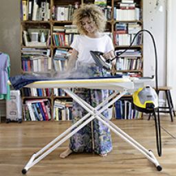 Das Multifunktions-Paket: Dampfreiniger mit Bügeltisch kombiniert