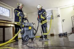Feuerwehrsauger NT 50/1 Mwf mit integrierter Pumpe