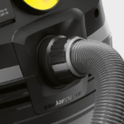 Robuster Behälter mit Bumper und Metalllenkrollen.